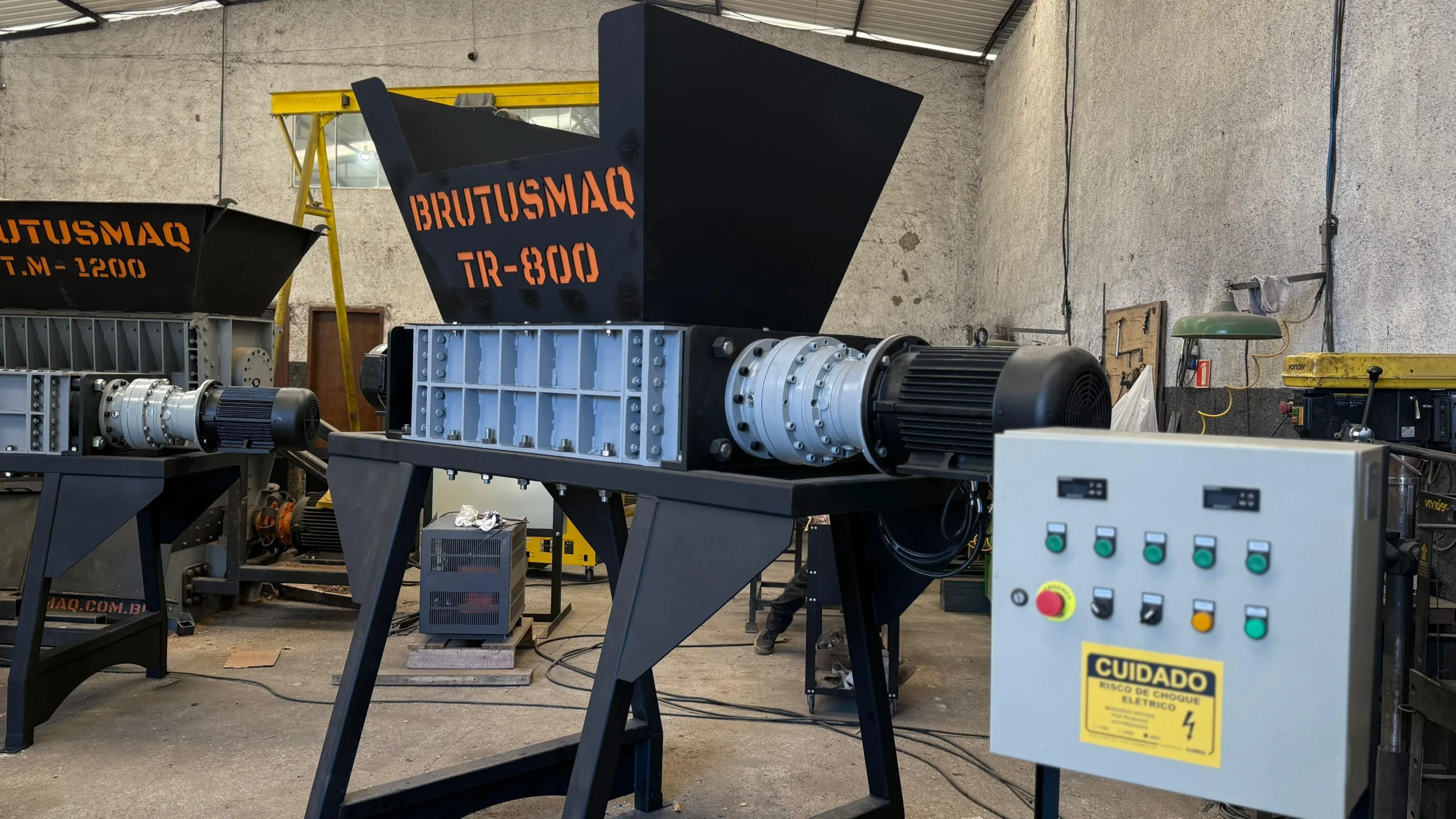 triturador shredder indusrial palstico borracha madeiras lixos organico crd 1