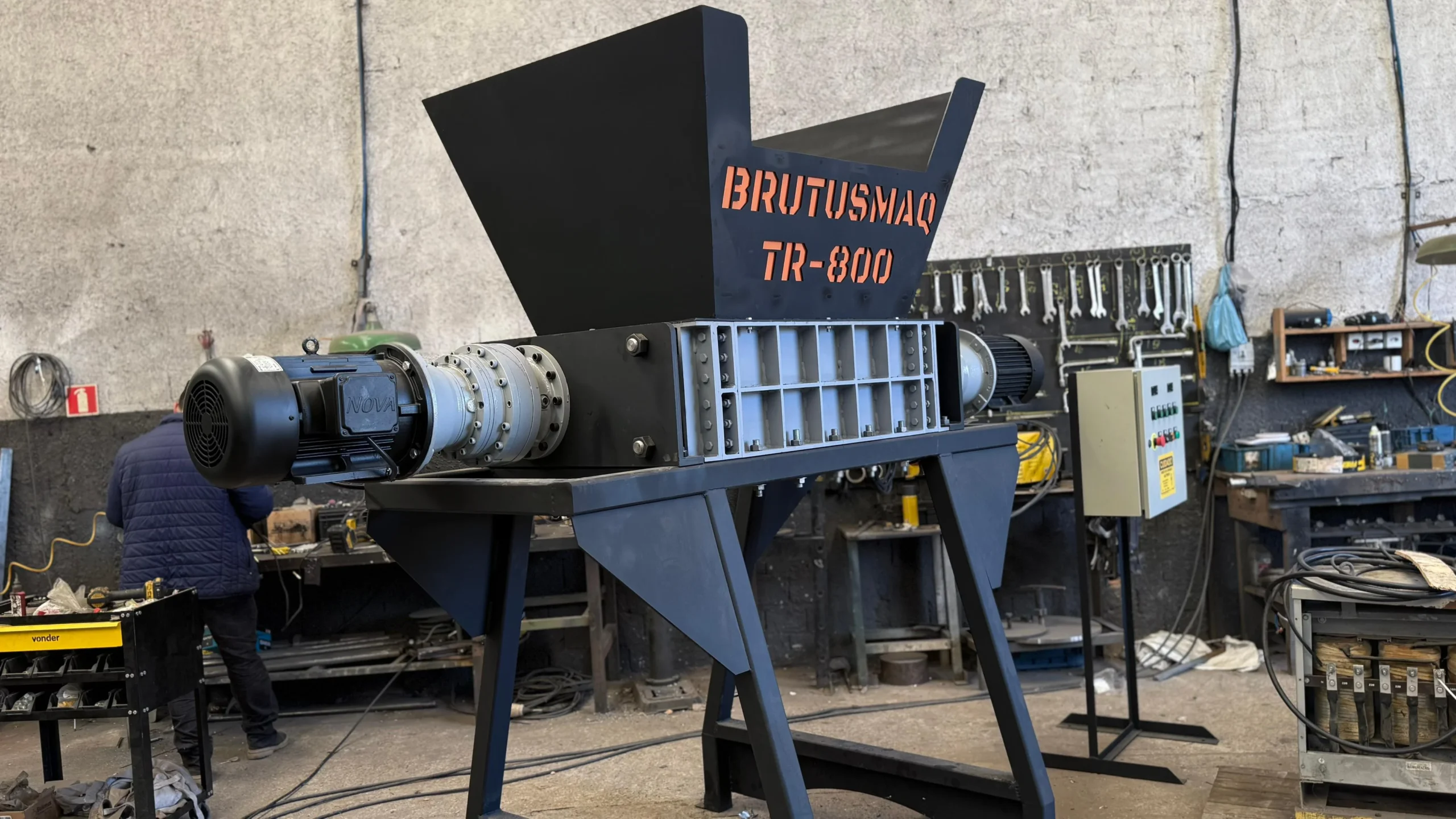 Triturador shredder TR-800 2 Motor de 15cv - Imagem 3