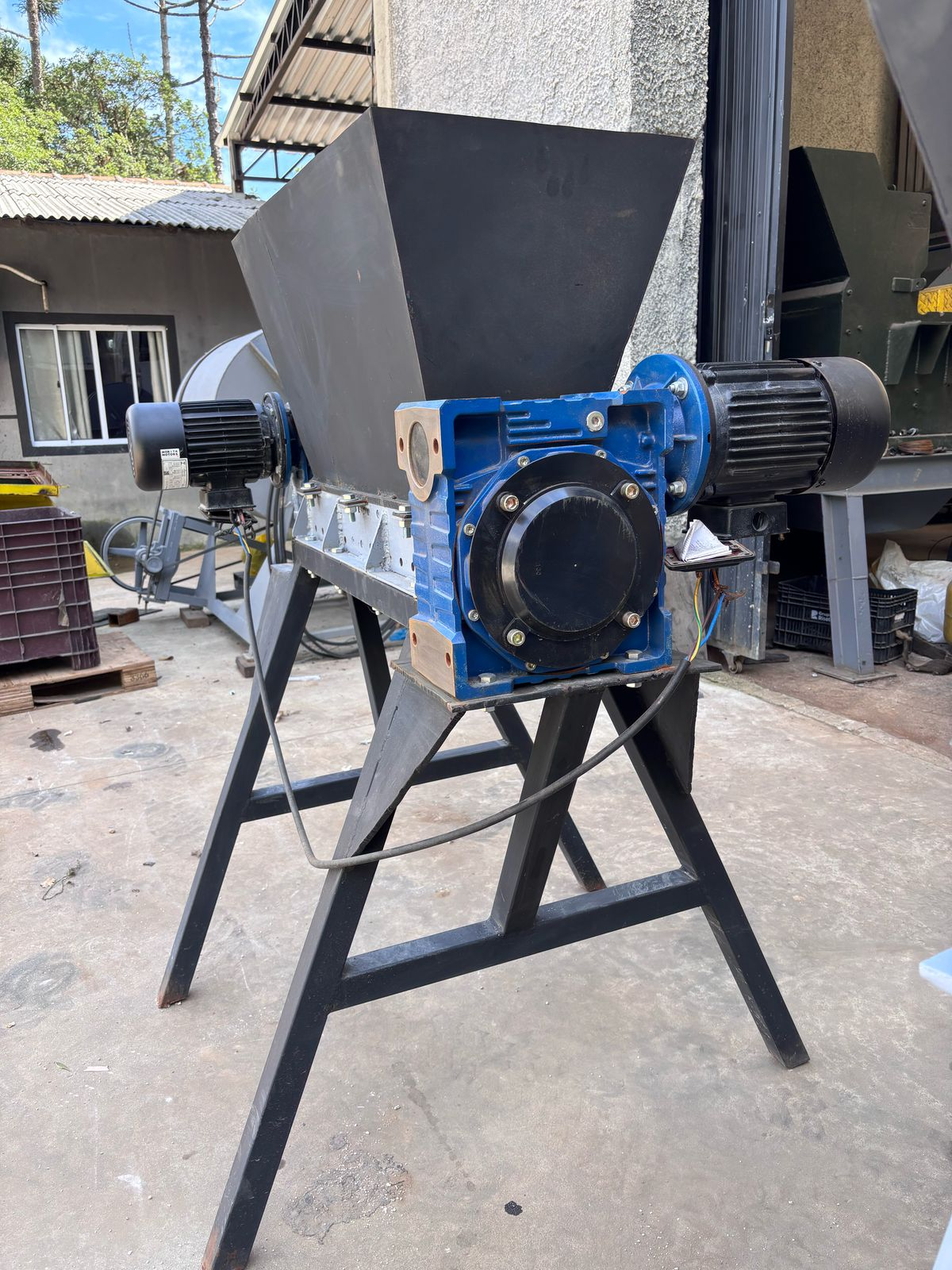 Triturador Shredder Usado – 750x200 mm